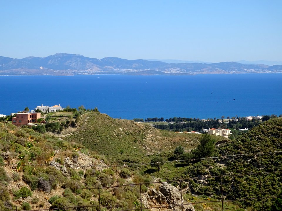 Vue vers la mer et la côte de la Turquie en montant au mon… 