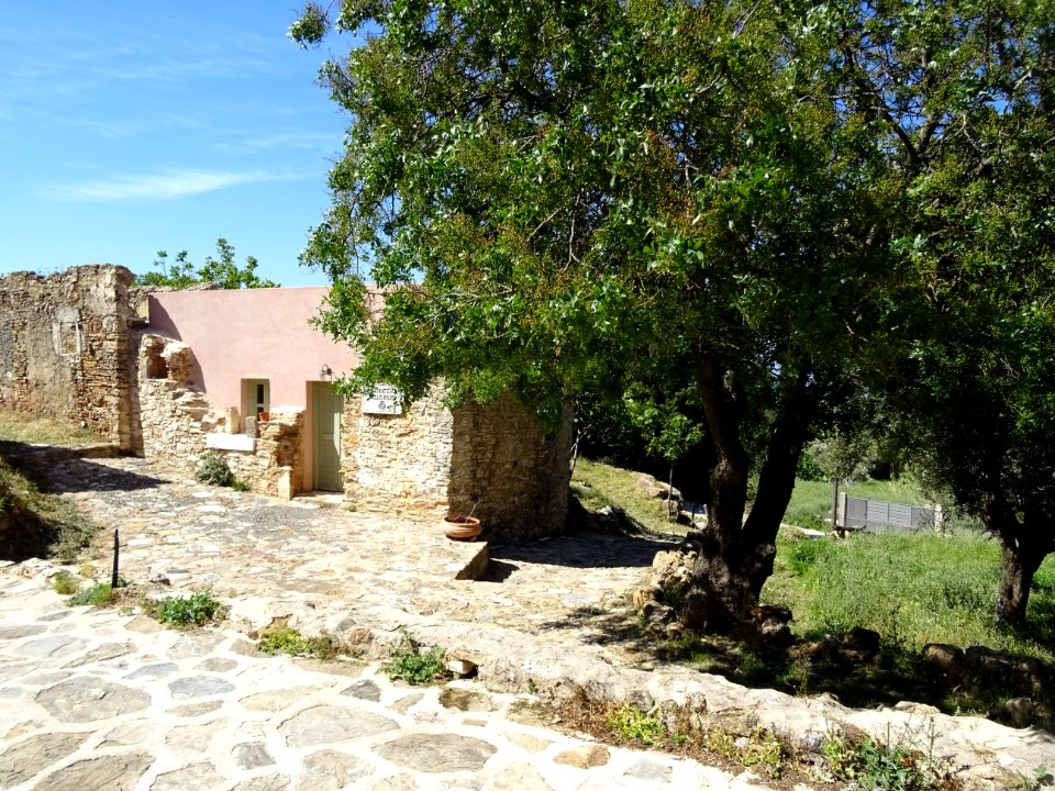 Le village abandonné, en cours de restauration, Agios Dimi… 