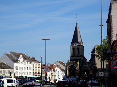 Vestiges de l'ancienne église Saint-Pierre-Saint-Paul, Col… 