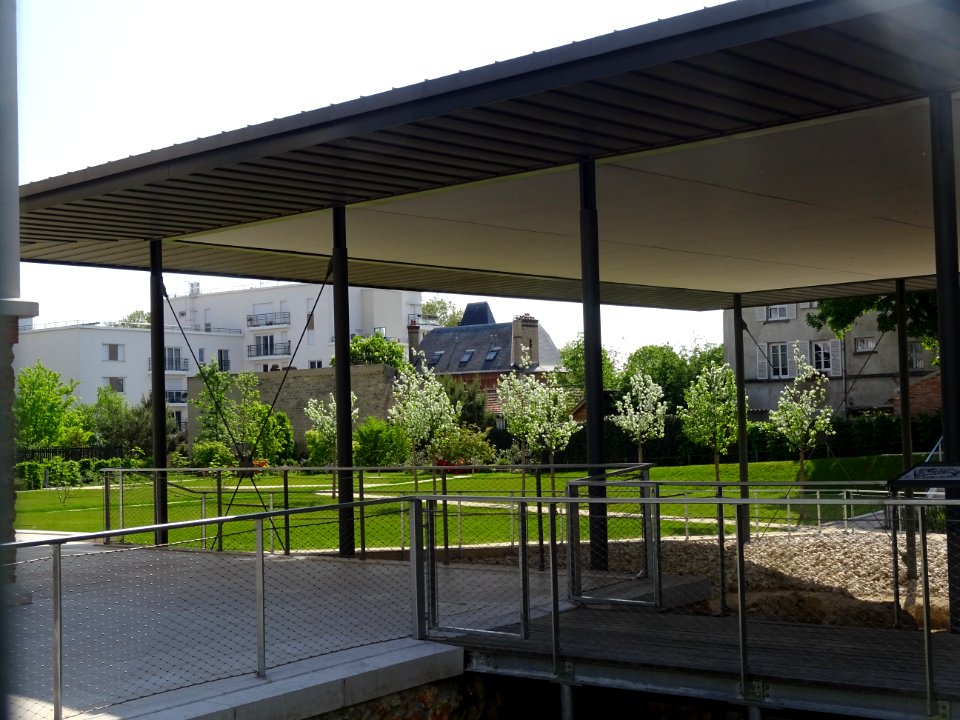 Jardin de l'Abbaye Notre-Dame, Argenteuil, Val-d'Oise. Les… 