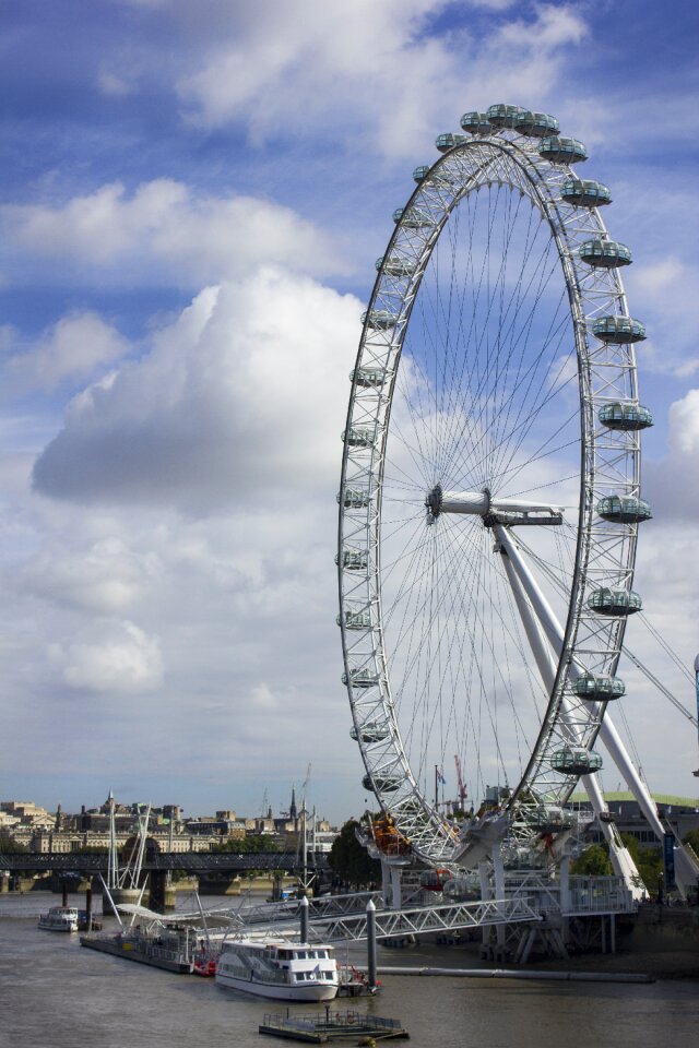 Holiday ferris wheel park