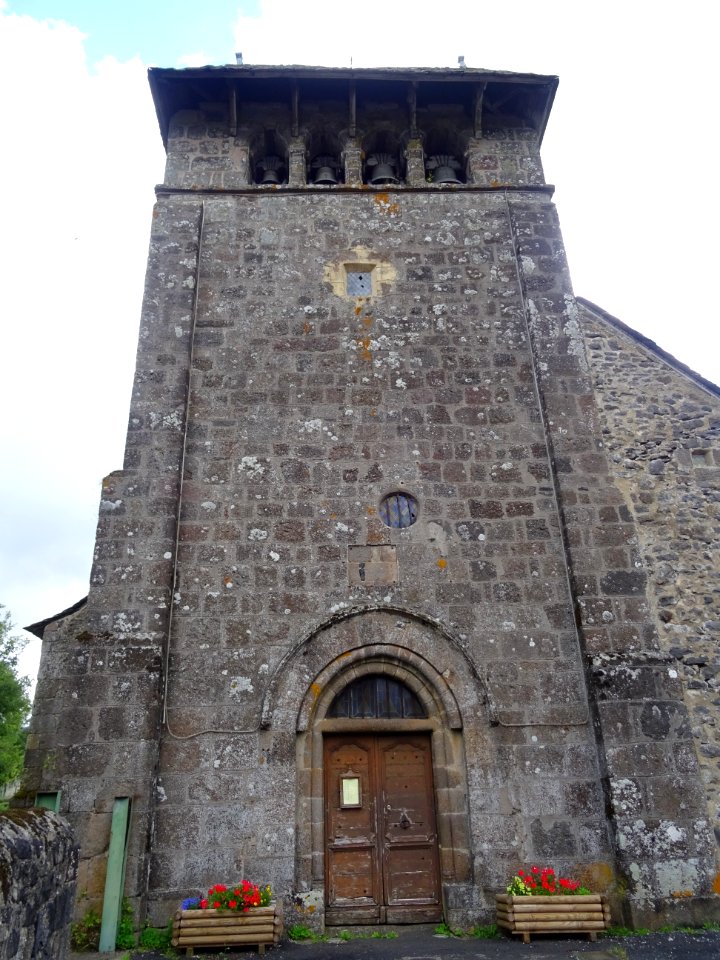 Eglise St-Laurent, Le Vigean, Cantal 