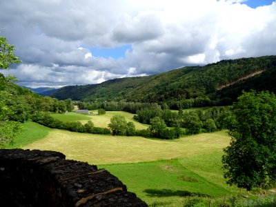 Vallée de la Bertrande, depuis le château de St-Chamant, S… 