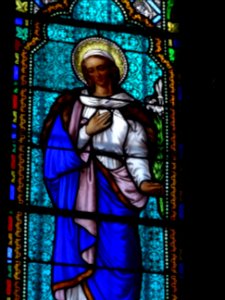Vitrail, église St Germain d'Auxerre, Cezens, Cantal 
