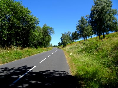 Sur la D13, après Saint-Martial, Cantal 