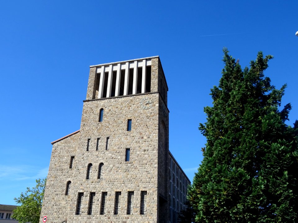 Eglise Saint-Joseph-Ouvrier, à Aurillac, Cantal 