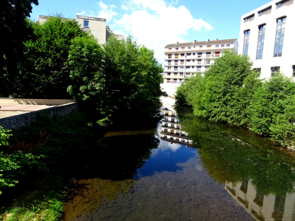 La Jordanne coule à Aurillac, Cantal 