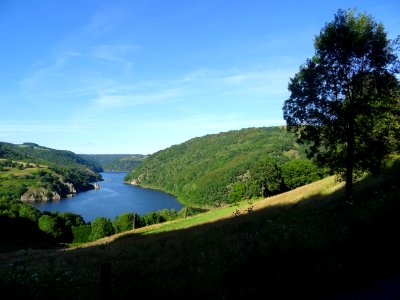 Dans la montée en se retournant d'où je viens, la Truyère … 