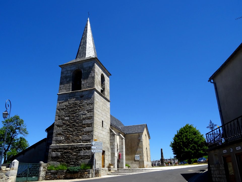 Eglise Saint-Martin, Fridefont, Cantal 