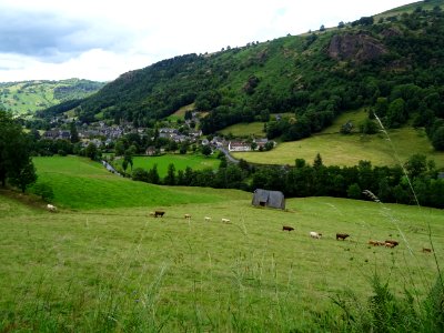 Dans la montée vers Chastrade, en se retournant vers Fonta… 