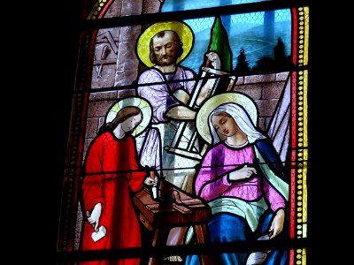 Vitrail, église Saint-Martin, Thiézac, Cantal 