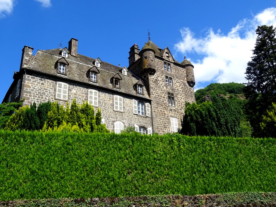 Château de Comblat, Vic-sur-Cère, Cantal 