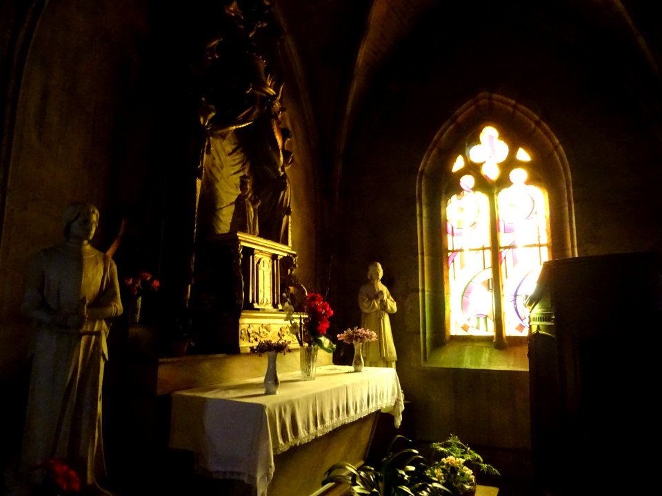 Intérieur de l'église St Germain, de Bort-les-Orgues, Corr… 