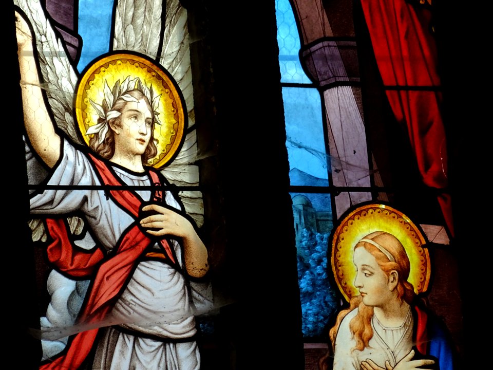 Vitrail, église de St-Chamand, Cantal 