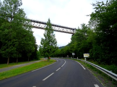Le viaduc de la Sumème ou de Vendes, 65 mètres de haut sur… 