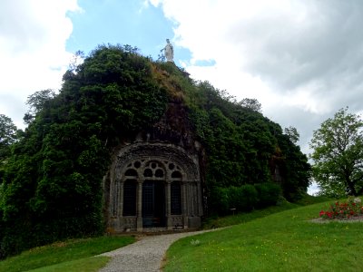 Chapelle monolithe Saint-Michel, Fontanges, Cantal. La cha… 