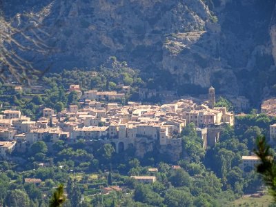 Moustiers-Ste-Marie, Alpes-de-Haute-Provence 
