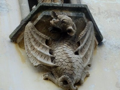 Détail sur la façade de la chapelle Notre Dame de la Déliv… 