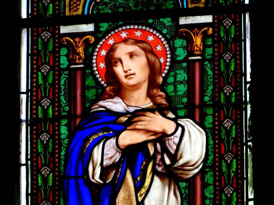 Vitrail, église Saint-Cassien, Tavernes, Var 