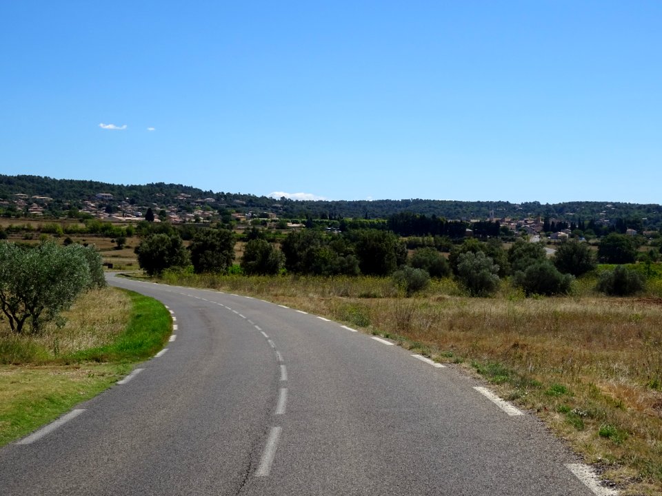 Sur la route D554 entre Varages et Tavernes, Var 