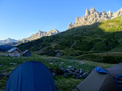 Nos tentes au petit matin 