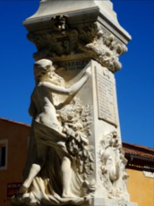 Monument, Varages, Var 