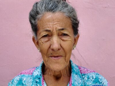 Old woman portrait granny photo