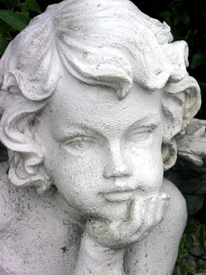 Cemetery hope figure