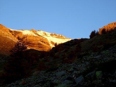 Premières lueurs matinales 