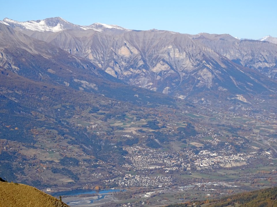 Bout du lac de Serre-Ponçon, Embrun 