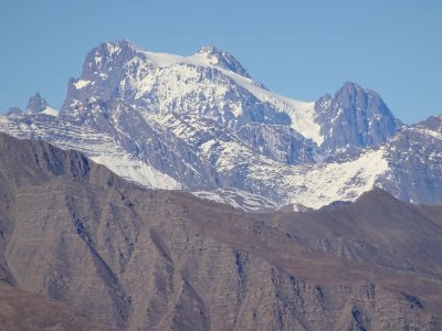 Depuis le Gros Ferrant, Le Mont Pelvoux, situé à 50 km, pr… 