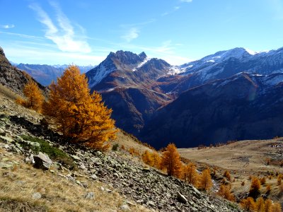 L' Aiguillas, depuis le milieu de la descente du Vallon d'… 