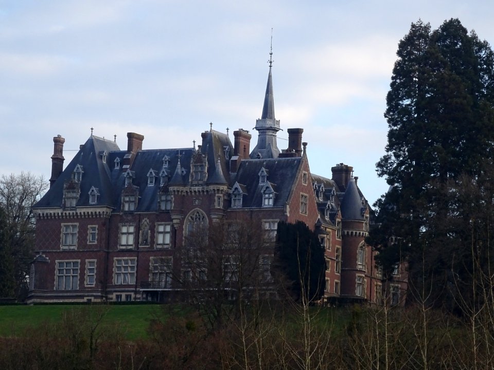 Château de Gaillefontaine, propriété du prince Sanguszko, … 