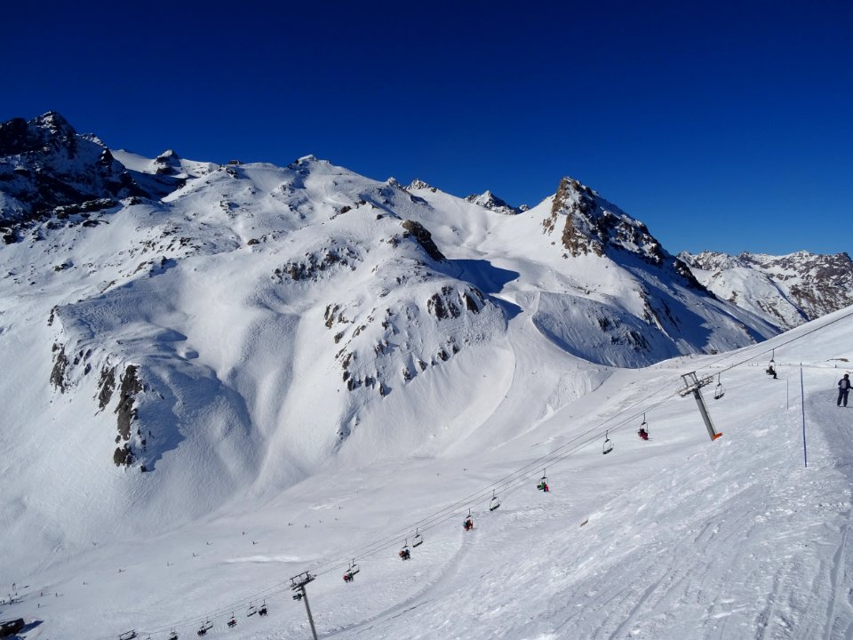 La piste bleue L'Eychauda pour rejoindre le Col de l'Eyc… 