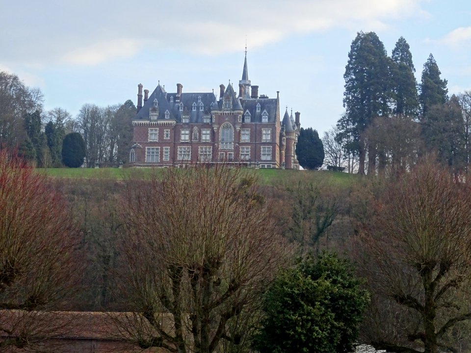 Château de Gaillefontaine, propriété du prince Sanguszko, … 
