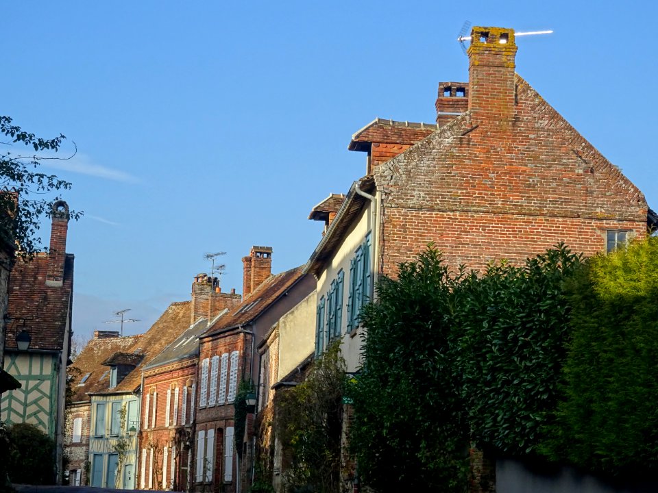 Façades de la rue principale, Gerberoy, Oise 