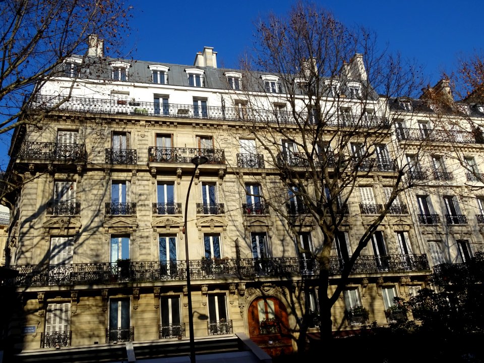 Immeuble, au 10 avenue Trudaine, 9ème arr., Paris 