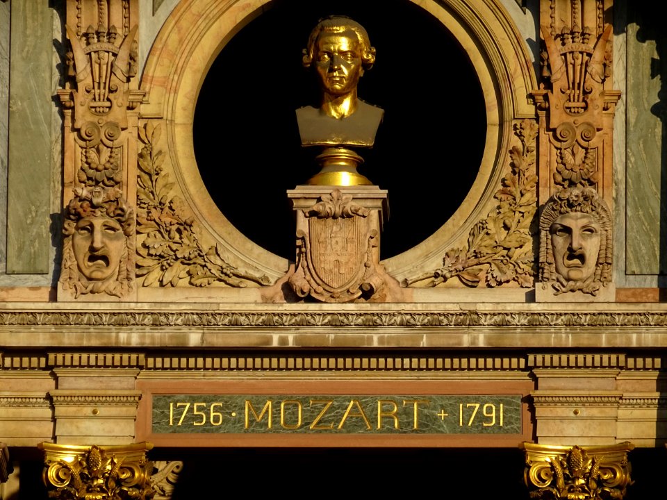 Buste de Mozart, 1756-1791, Opéra ou Palais Garnier, place… 