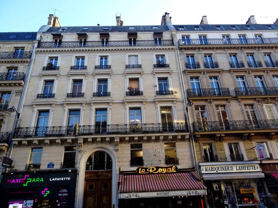 Immeuble, au 8 rue Lafayette, 9ème arr., Paris 