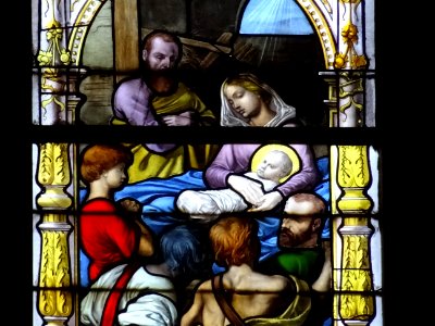 Vitrail, église de la Sainte-Trinité, place d'Estienne-d'O… 