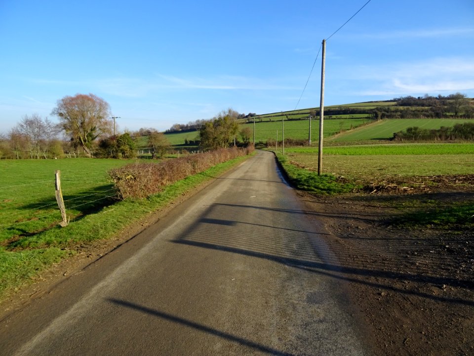 Route entre Hanvoile et Martincourt, Oise 