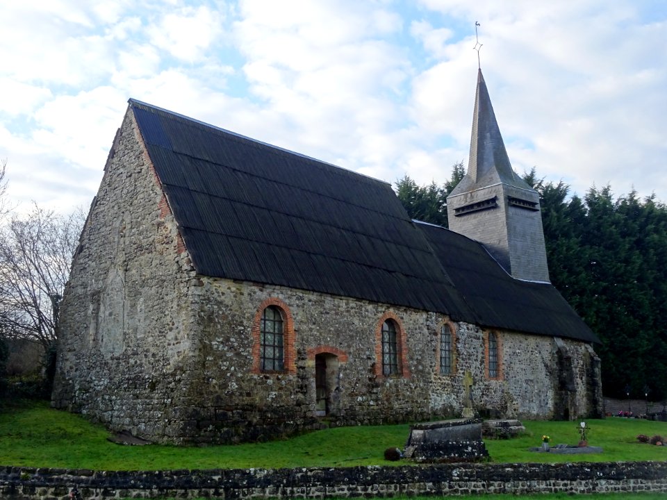 Eglise St-Jean-Baptiste, hameau Les Noyers, Gaillefontai… 