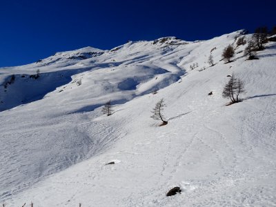 Effets de pente, de neige et de relief, sous la Rouya 