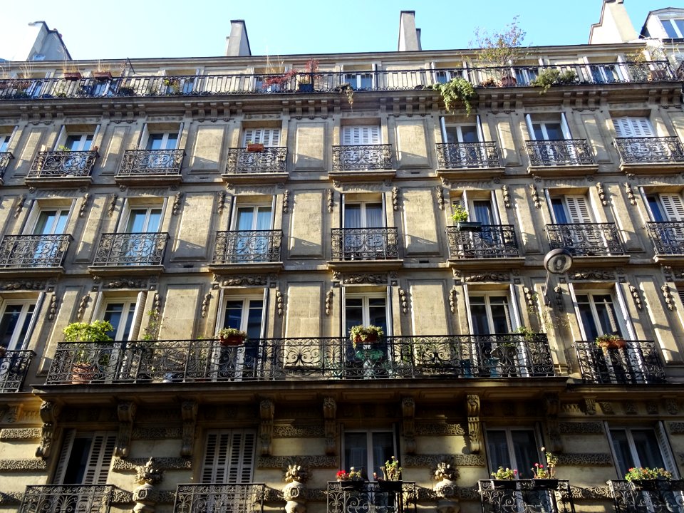 Immeuble, au 159 rue du Faubourg Poissonnière, 9ème arr., … 
