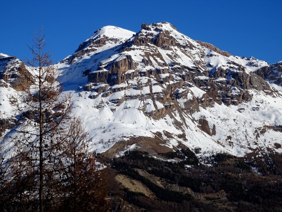 Devant la pointe sans nom (2877m), derrière la Cime de la … 