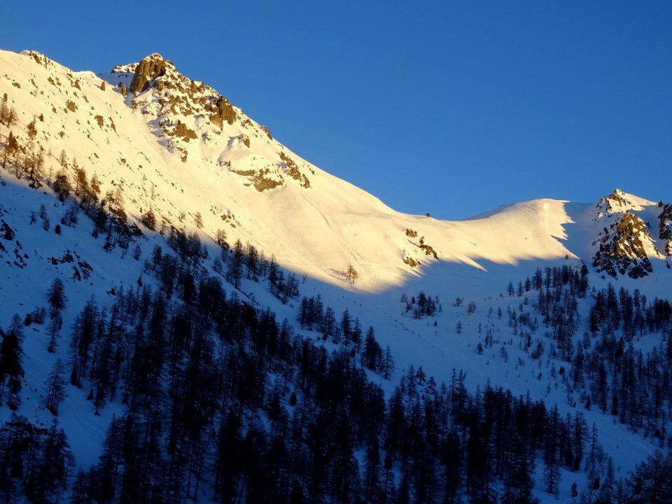 Le vallon du Rocher de l'Aigle 