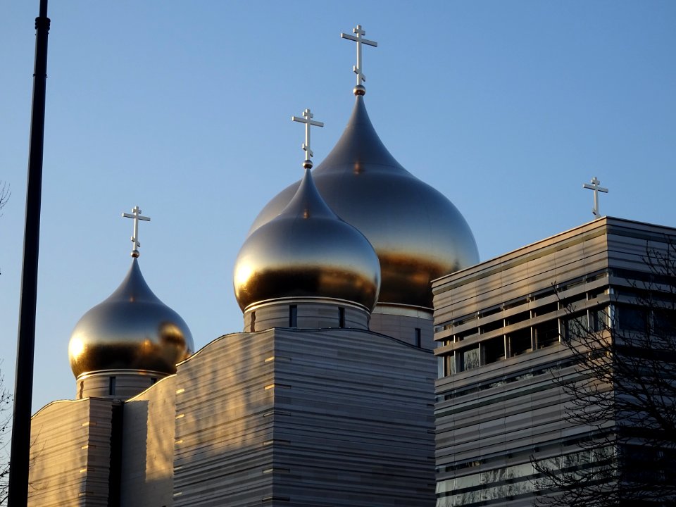 La cathédrale de la Sainte-Trinité de Paris est une cathéd… 