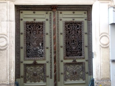 Porte d'immeuble, au 37 bis rue Condorcet, 9ème arr., Pari… 