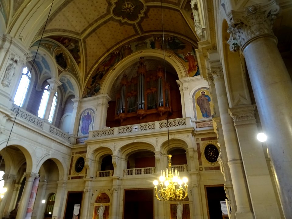 Grand orgue, église de la Sainte-Trinité, place d'Estienne… 
