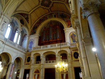 Grand orgue, église de la Sainte-Trinité, place d'Estienne… 